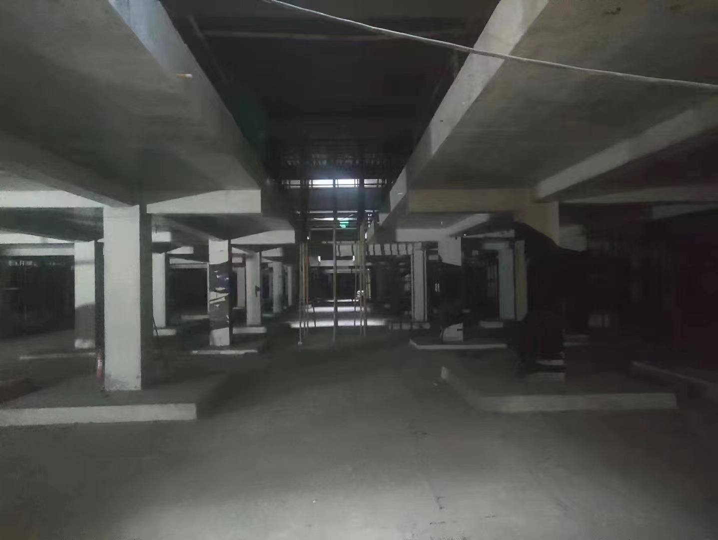 锦州山东又一个上海博普LOFT车库拔地而起